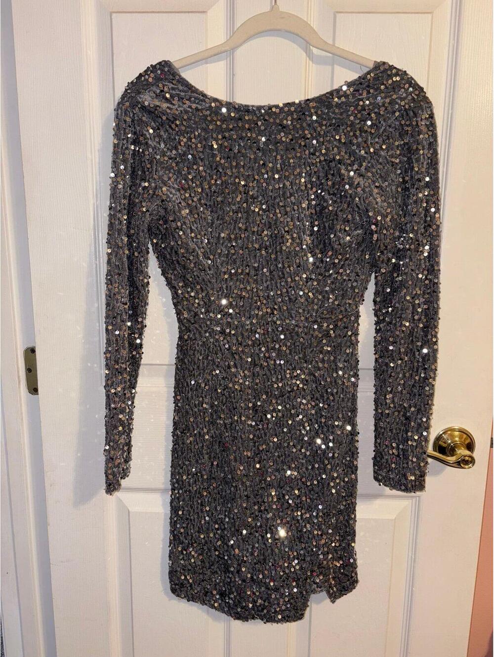 Women’s sequin dress silver